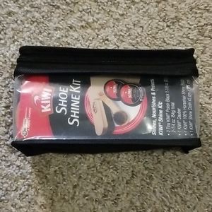 Military shoe shine kit